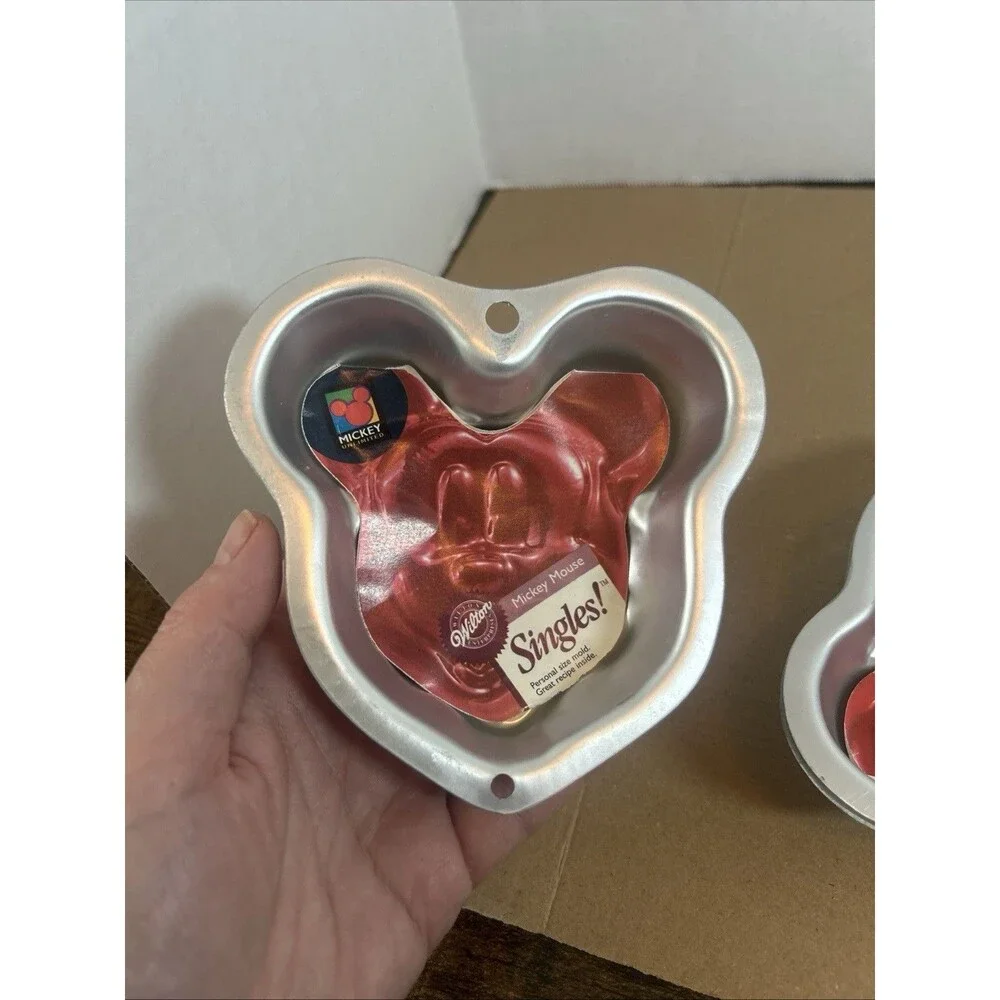 Vintage 1998 Disney Mickey Mouse Mini Cake Pan Jello Mold Set of 3 Wilton Ind.